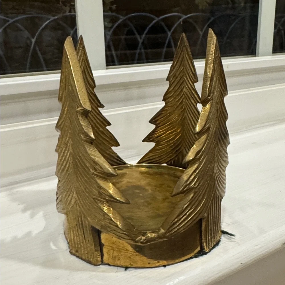Vintage SOLID BRASS BY JHJ / Trees Candlestick Holder.3.5 x 4”